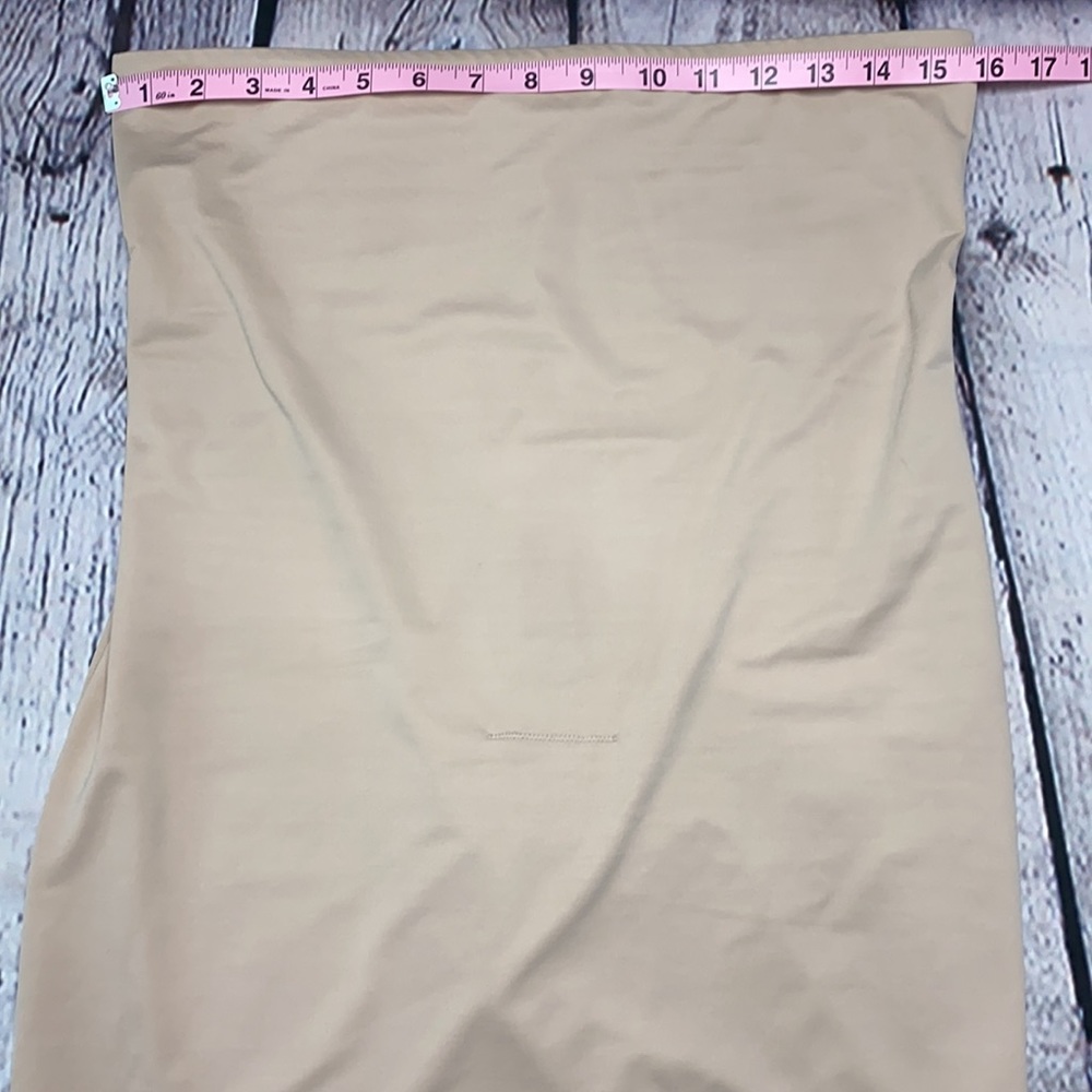 Nude Shapewear/Skirt Size: 2XL - Picture 6 of 17